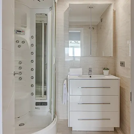 Riazor Ocean View Apartmán