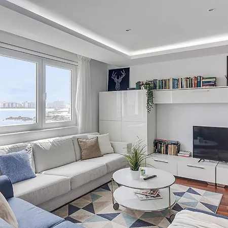 Riazor Ocean View Apartmán *